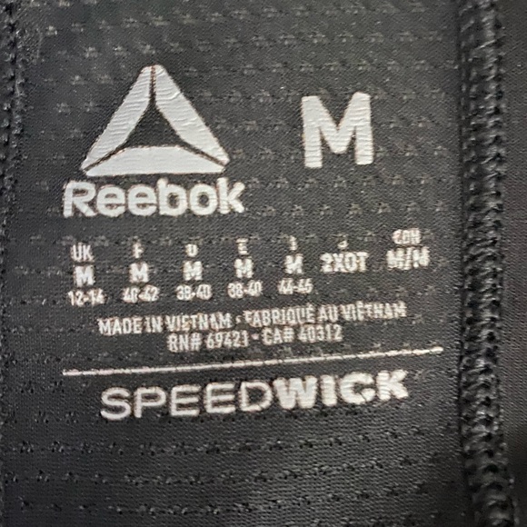 Reebok Black All Around Half-Zip Pullover With Lightweight SpeedWick Fabric - Picture 13 of 15